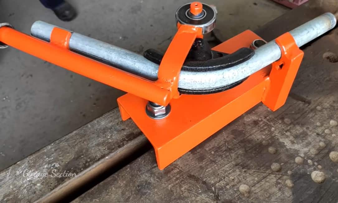 A DIY Pipe Bender using Steel and Bearings