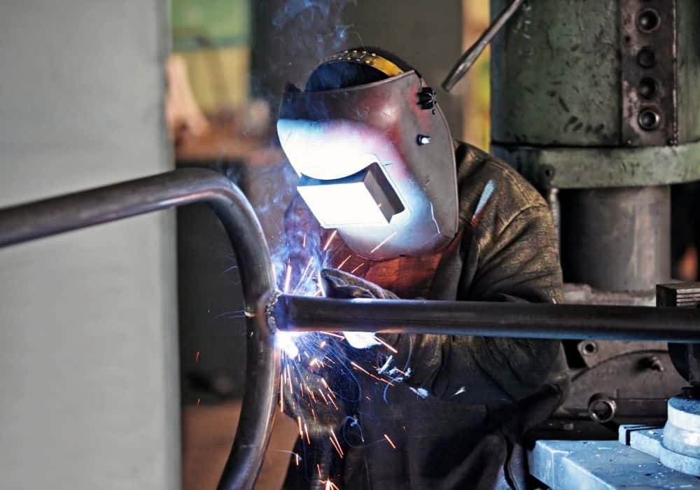 7 Steps to Mig Welding an Exhaust Pipe