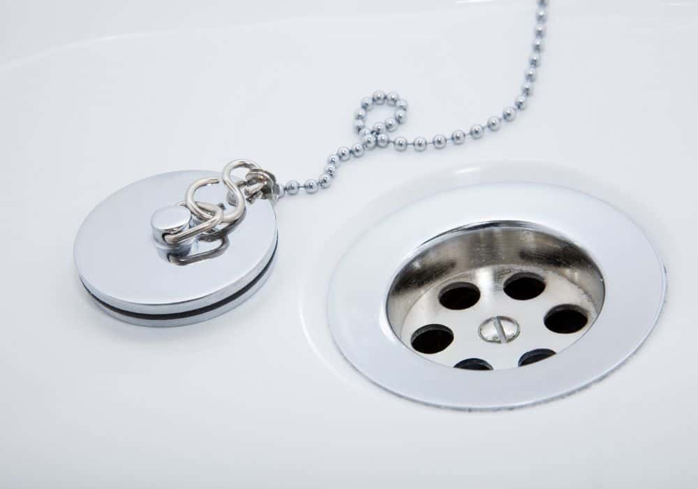 8 Effective Ways to Block a Bathtub Drain Without a Plug