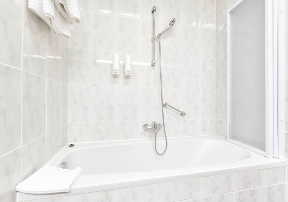 Cost of Installing a Bath Fitter Tub