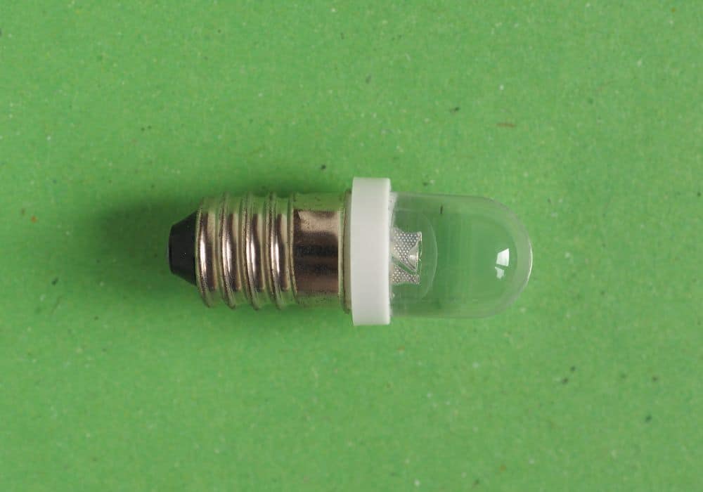 LED (Light Emitting Diode) Light Bulb
