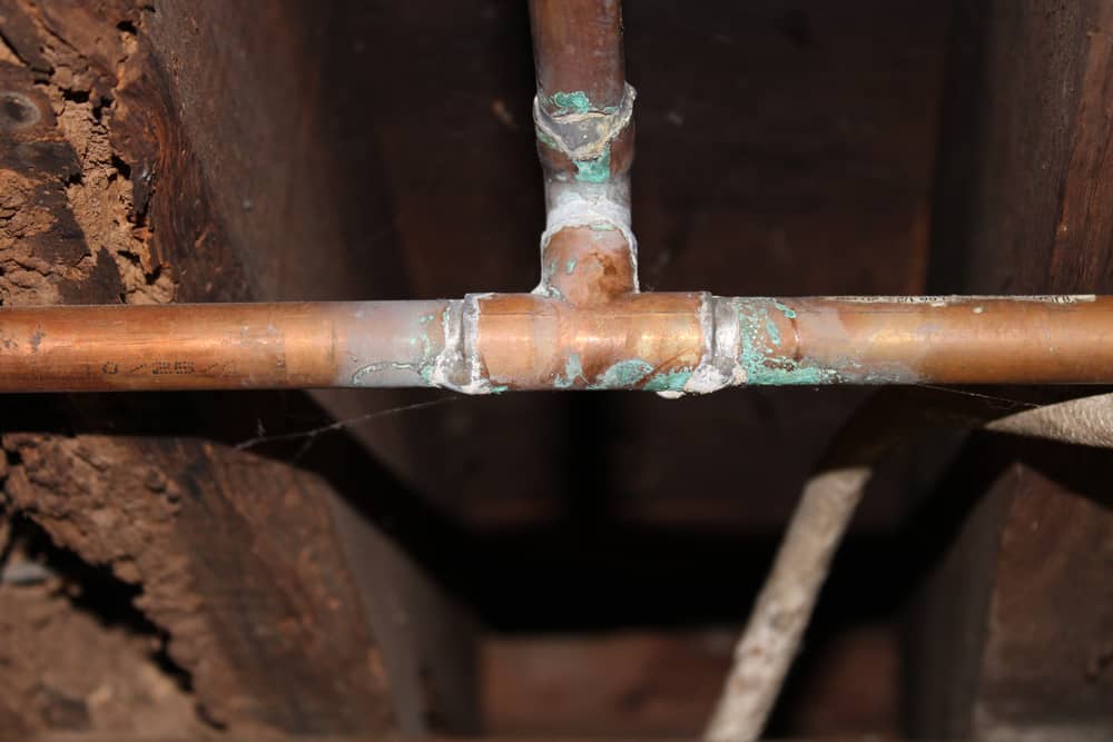 how to remove green from copper pipe