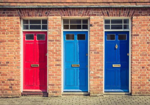 12 Front Door Colors for Orange Brick Homes