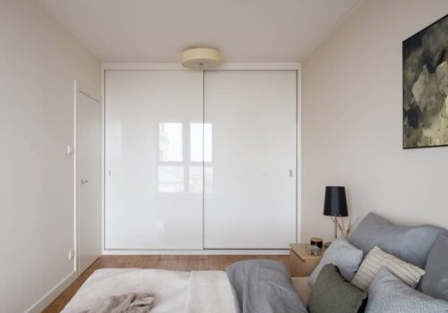 How to Remove Sliding Closet Doors? (A Step-By-Step Guide)